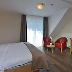 Hotell Zur Post 3 Sterne S Altenahr