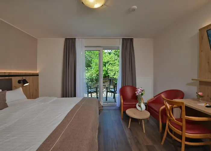 Hotell Zur Post 3 Sterne S Altenahr