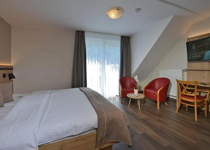 Hotell Zur Post 3 Sterne S Altenahr